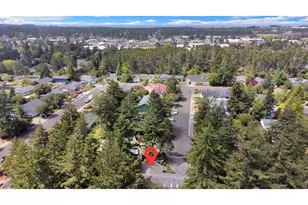 2372 S 22nd Ct, Florence, OR 97439 - Photo 32
