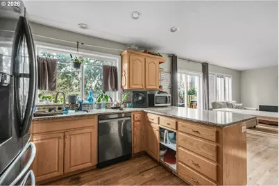 18216 SW McConnell Ct, Sherwood, OR 97140 - Photo 8