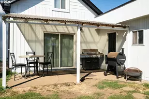 710 S 3rd St, Cottage Grove, OR 97424 - Photo 32