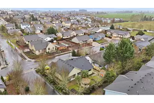 213 SW Blue Heron Ct, McMinnville, OR 97128 - Photo 42