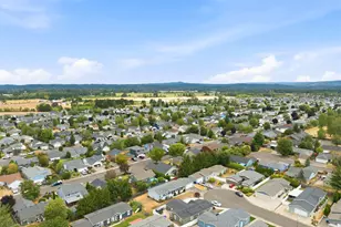 744 St James Pl, Molalla, OR 97038 - Photo 24