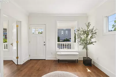 6404 NE 10th Ave, Portland, OR 97211 - Photo 10