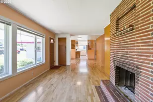 2840 Ferry St, Eugene, OR 97405 - Photo 6