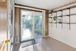 2840 Ferry St, Eugene, OR 97405 - Photo 16