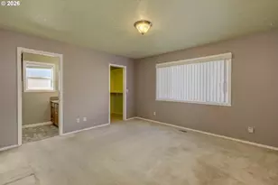 4445 Great Plains Dr NE, Salem, OR 97305 - Photo 12