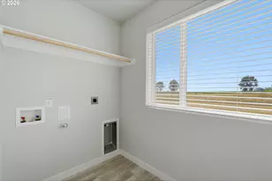 388 E Wilson St, Carlton, OR 97111 - Photo 20