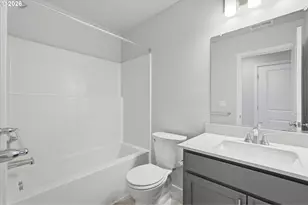 388 E Wilson St, Carlton, OR 97111 - Photo 22