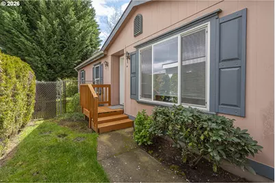 1230 SW Emma Dr, McMinnville, OR 97128 - Photo 2