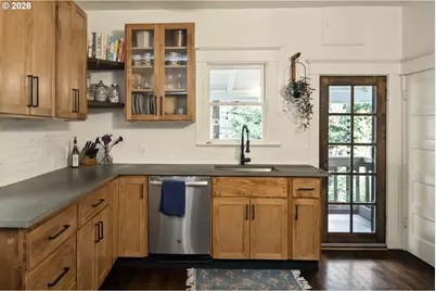 4023 SE Ivon St, Portland, OR 97202 - Photo 16