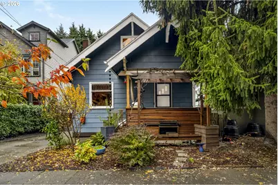 4023 SE Ivon St, Portland, OR 97202 - Photo 1