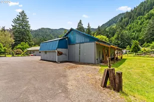 46386 Hwy 58, Westfir, OR 97492 - Photo 36