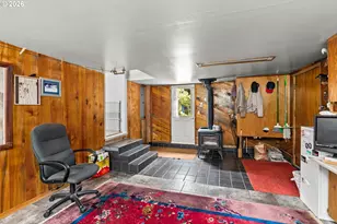 46386 Hwy 58, Westfir, OR 97492 - Photo 22
