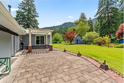 46386 Highway 58, Westfir, OR 97492 - Photo 32