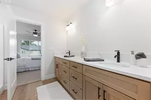 13120 Seasons Ln, Oregon City, OR 97045 - Photo 16