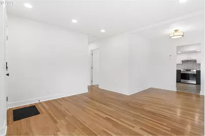 418 Dewey St, Oregon City, OR 97045 - Photo 8