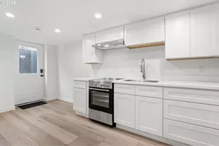 418 Dewey St, Oregon City, OR 97045 - Photo 16