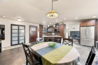 5327 NE Simpson St, Portland, OR 97218 - Photo 12