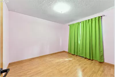 5327 NE Simpson St, Portland, OR 97218 - Photo 28