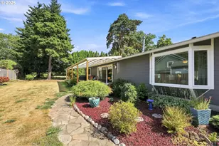 5327 NE Simpson St, Portland, OR 97218 - Photo 34