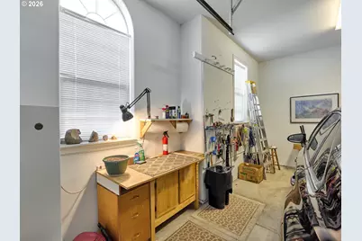 910 Pioneer Dr, Silverton, OR 97381 - Photo 30
