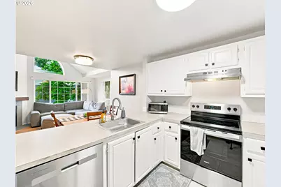 17516 NW Springville Rd #B6, Portland, OR 97229 - Photo 6