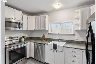 7249 3rd St, Mt Hood Prkdl, OR 97041 - Photo 4