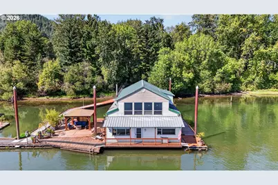 26312 NW St Helens Rd #B, Scappoose, OR 97056 - Photo 1