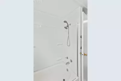 111 Briarwood Way, Grants Pass, OR 97526 - Photo 10