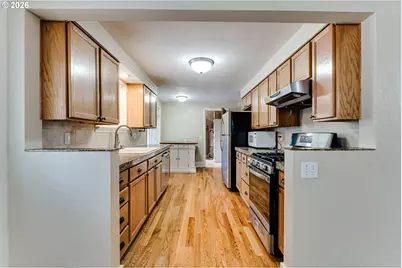 1255 E 24th Ave, Eugene, OR 97403 - Photo 14