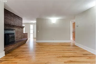 1255 E 24th Ave, Eugene, OR 97403 - Photo 12