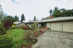13241 SE Washington St, Portland, OR 97233 - Photo 4