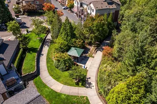 806 NW 118th Ave, Portland, OR 97229 - Photo 44