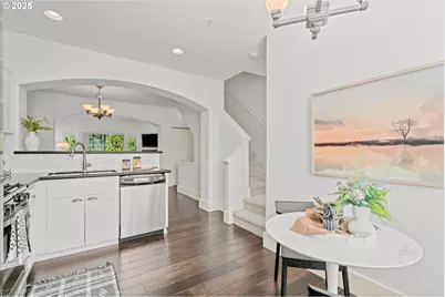 806 NW 118th Ave #103, Portland, OR 97229 - Photo 16