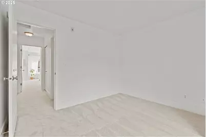 806 NW 118th Ave #103, Portland, OR 97229 - Photo 26