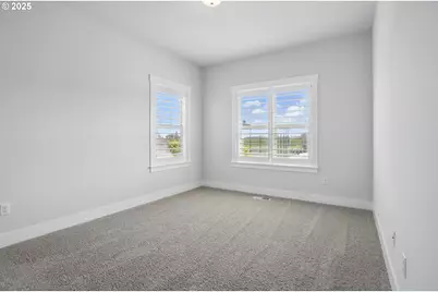 29169 NW King St, North Plains, OR 97133 - Photo 24