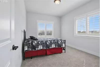 29169 NW King St, North Plains, OR 97133 - Photo 32