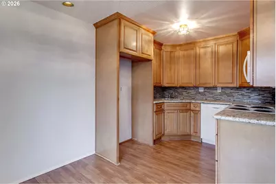 10935 SW 121st Ave, Tigard, OR 97223 - Photo 16