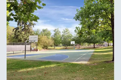 10935 SW 121st Ave, Tigard, OR 97223 - Photo 34