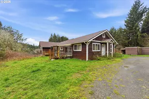 67714 N Bay Rd, North Bend, OR 97459 - Photo 2