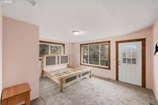 67714 N Bay Rd, North Bend, OR 97459 - Photo 22