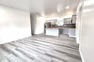 1102 Y Ave, La Grande, OR 97850 - Photo 4