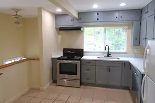 884 SE 7th Ave, Hillsboro, OR 97123 - Photo 18