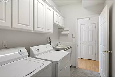 19180 NW Northshore Ct, Portland, OR 97229 - Photo 32