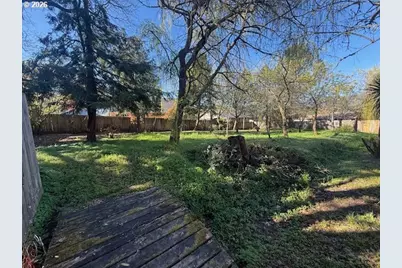 174 Esther Ct, Myrtle Creek, OR 97457 - Photo 4