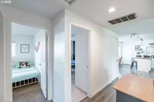 213 NW Lalack Ct, Dallas, OR 97338 - Photo 32