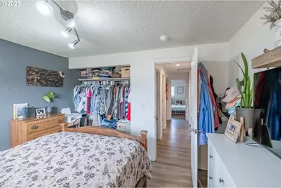 213 NW Lalack Ct, Dallas, OR 97338 - Photo 36