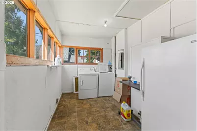 1566 SE Mill St, Roseburg, OR 97470 - Photo 18