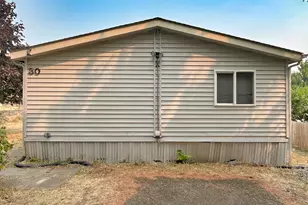 1300 3rd Ave, Mosier, OR 97040 - Photo 12