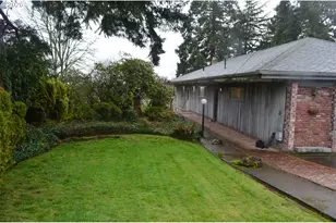 550 Riverview Dr, Salem, OR 97304 - Photo 2