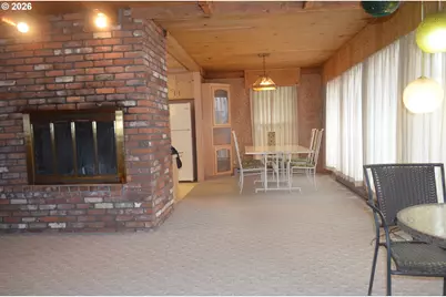 550 Riverview Dr, Salem, OR 97304 - Photo 6